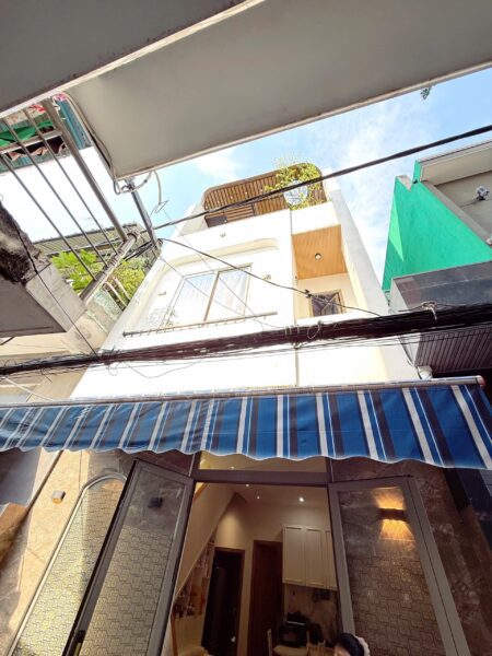 Nhà 3 tầng kiệt Trần cao Vân 35mv, 3950