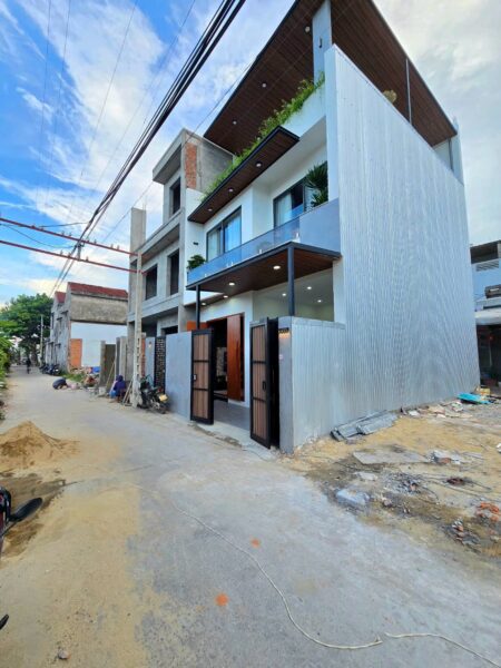Nhà 3 tầng mặt tiền Khe Cạn 71mv, 5690