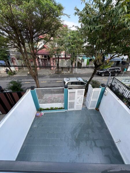 Nhà 2 tầng mặt tiền Nguyễn Công Hoan 7790