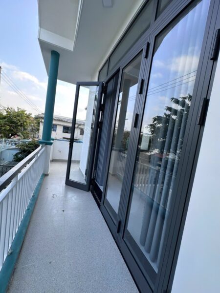 Nhà 2 tầng mặt tiền Nguyễn Công Hoan 7790
