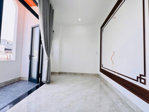 Nhà 2 tầng kiệt ô tô Nguyễn Công Hoan 5450