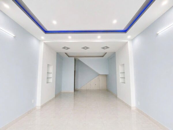 Nhà 3 tầng mặt tiền Nguyễn Hữu Dật 13ty