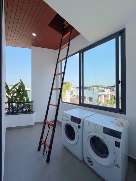Nhà 3 tầng mặt tiền Nguyễn Như Hạnh 8650