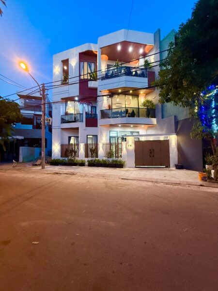 Nhà 3 tầng mặt tiền Nguyễn Như Hạnh 8650