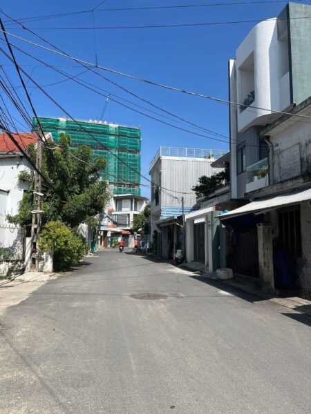 Đất kiệt ô tô Tôn Đức Thắng 91mv, 4450