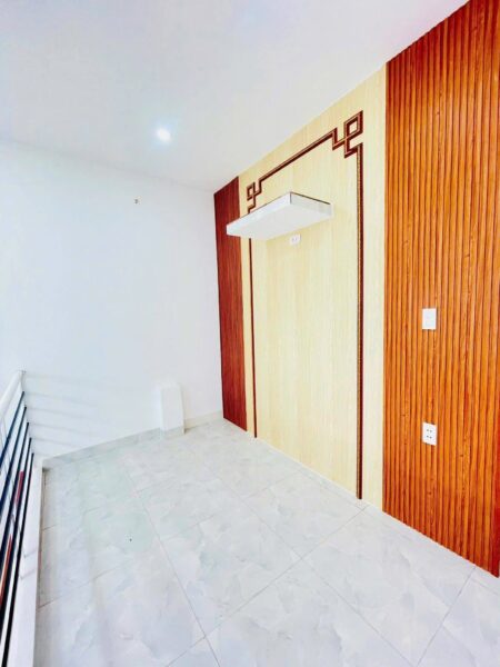 Nhà mê lửng kiệt Hoà An 52mv, 3350