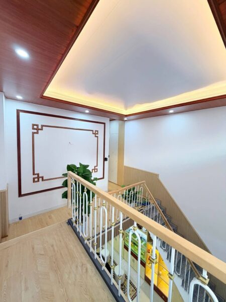 Nhà 2 tầng kiệt ô tô Hoàng Diệu 5900