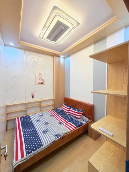 Nhà 2 tầng kiệt ô tô Hoàng Diệu 5900