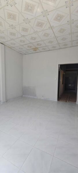 Nhà cấp 4 2 mặt kiệt ô tô Âu Cơ 92mv, 3850