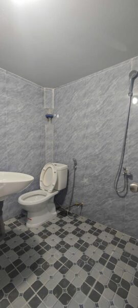 Nhà cấp 4 2 mặt kiệt ô tô Âu Cơ 92mv, 3850