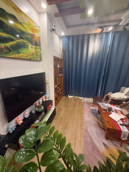 Nhà 4 tầng mặt tiền Trần cao Vân 7590