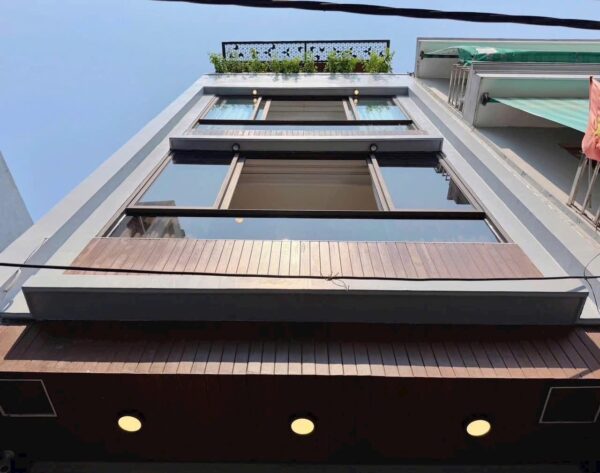 Nhà 4 tầng kiệt Nguyễn Văn Linh 7550