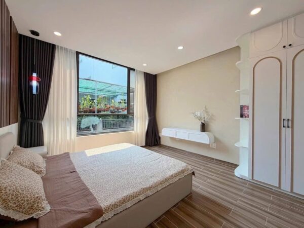 Nhà 4 tầng kiệt Nguyễn Văn Linh 7550