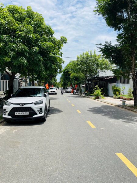 Đất mặt tiền Nguyễn Sắc Kim 97mv, 5700
