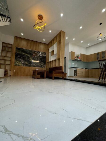 Nhà 3 tầng 2 mặt kiệt ô tô Nguyễn Mộng Tuân 4650