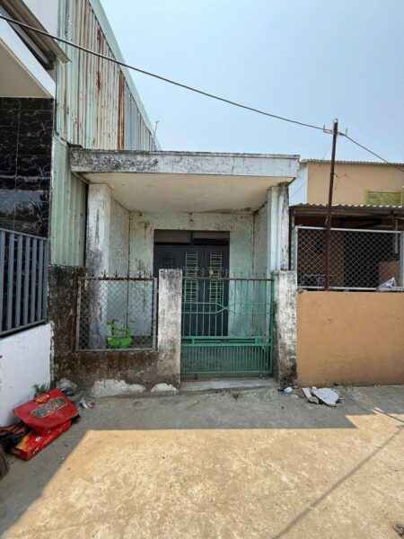 Đất kiệt Tôn Đản 50mv, 2100