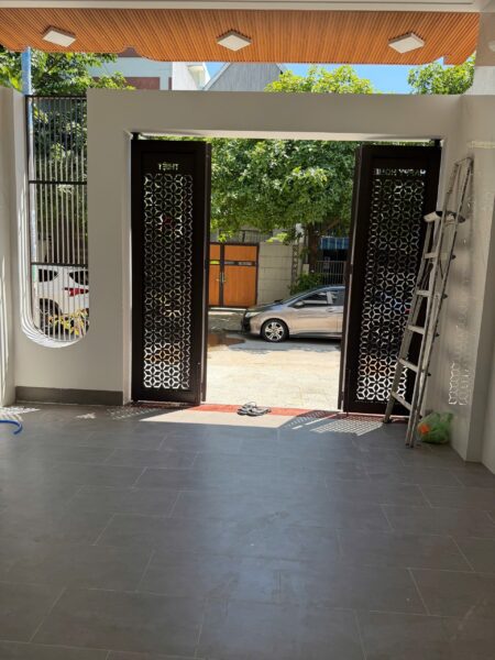 Nhà 3 tầng mặt tiền Lê Thiệt 8650