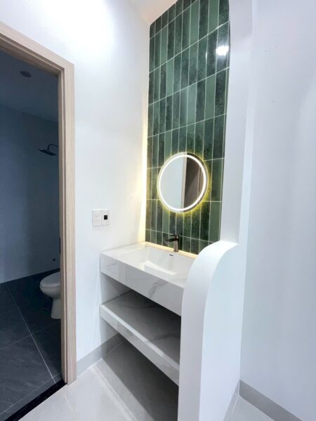 Nhà 3 tầng kiệt ô tô Bình Thái 1 , 80mv, 4950