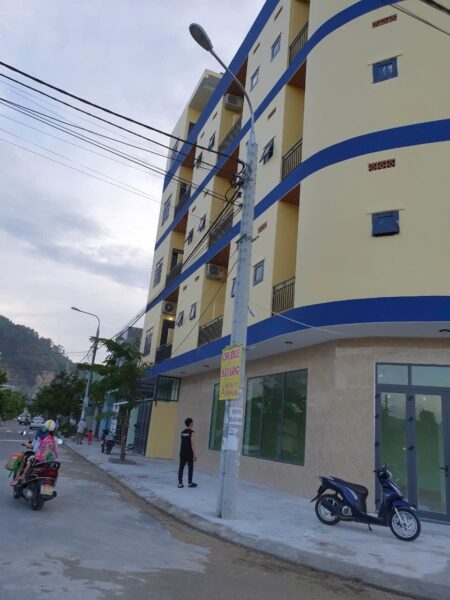 Tòa căn hộ 5 tầng 2 mặt tiền Nguyễn Bính 18ty