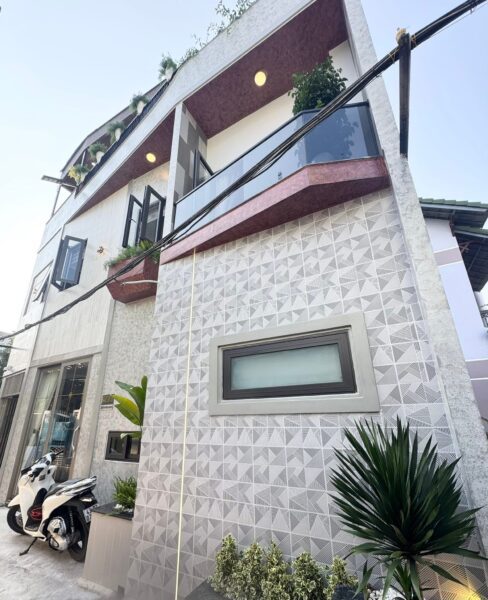Nhà 2 tầng kiệt Nguyễn Phước Nguyên 4590