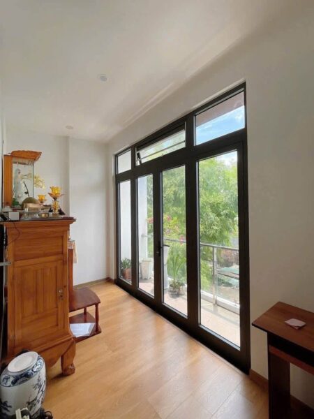 Nhà 3 tầng mặt tiền Xuân Hoà 6950