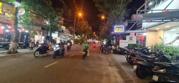 Tòa căn hộ 4 tầng mặt tiền Châu Thị Vĩnh Tế 24ty9