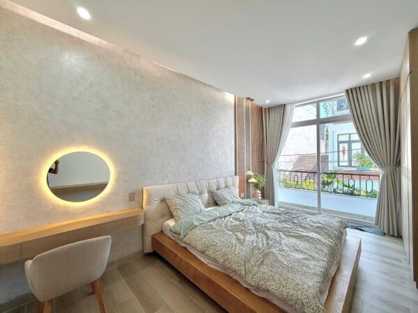 Nhà 3 tầng kiệt ô tô Dũng Sỹ Thanh Khê, 6686
