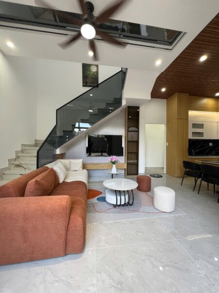 Nhà 2 tầng kiệt ô tô Tôn Đản 93mv 4580