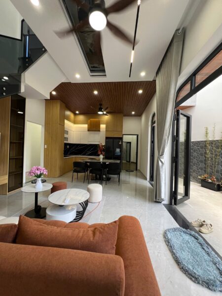 Nhà 2 tầng kiệt ô tô Tôn Đản 93mv 4580