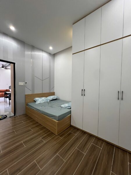 Nhà 2 tầng kiệt ô tô Tôn Đản 93mv 4580