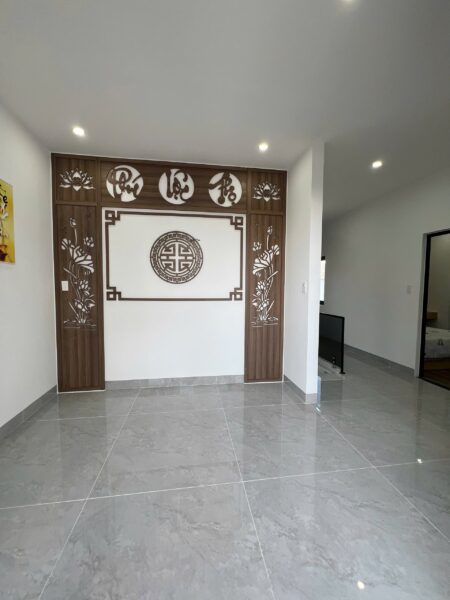 Nhà 2 tầng kiệt ô tô Tôn Đản 93mv 4580