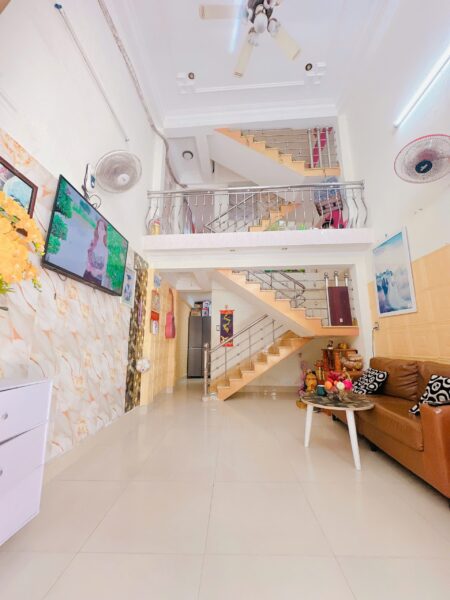 Nhà 3 tầng kiệt Lê Đình Lý 4500