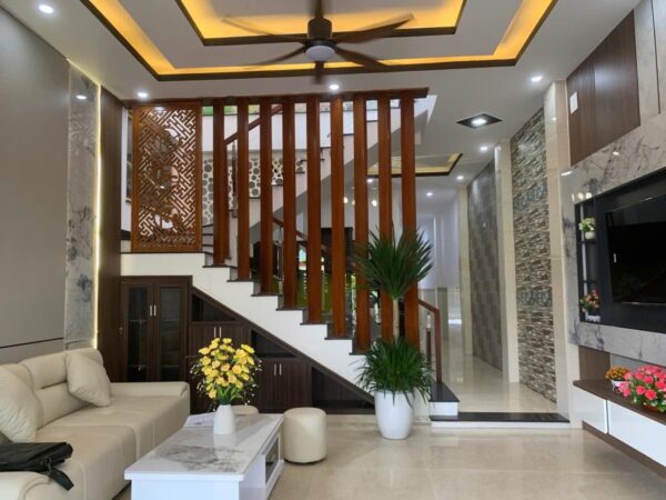 Nhà 2 tầng mặt tiền Phạm Thị Lam Anh, 5700