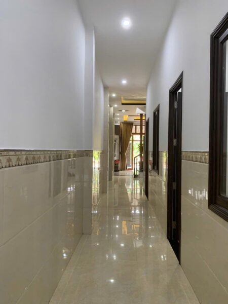 Nhà 2 tầng mặt tiền Phạm Thị Lam Anh, 5700