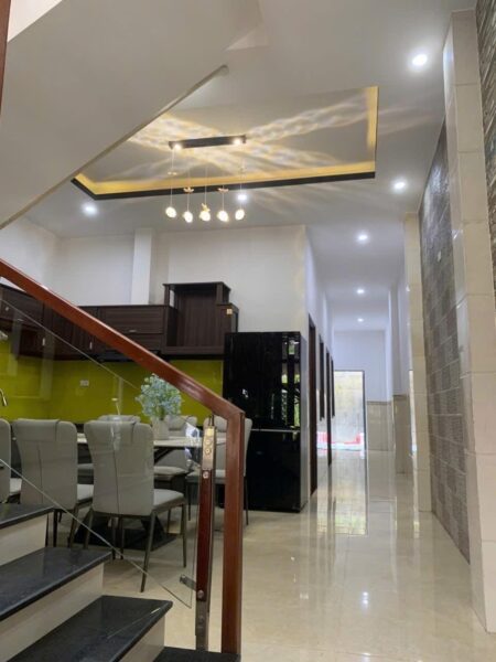 Nhà 2 tầng mặt tiền Phạm Thị Lam Anh, 5700