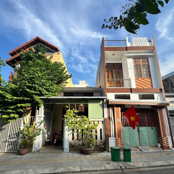 Nhà mặt tiền Nguyễn Thượng Hiền, 6750