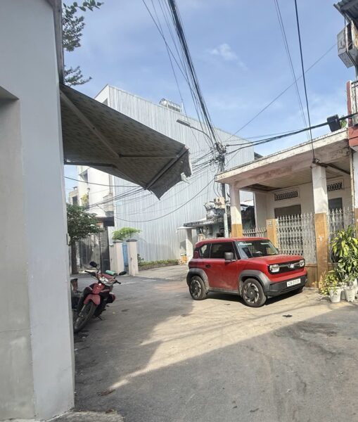 Nhà cấp 4 kiệt ô tô Tôn Đản 60mv, 3350