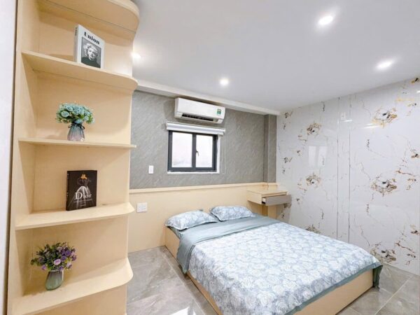 Nhà 2 tầng kiệt Nguyễn Văn Linh 4600