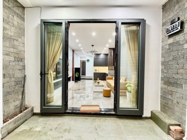 Nhà 2 tầng kiệt Nguyễn Văn Linh 4600