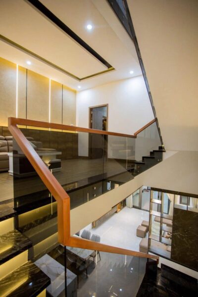 Nhà 3 tầng mặt tiền Thanh Lương 9500