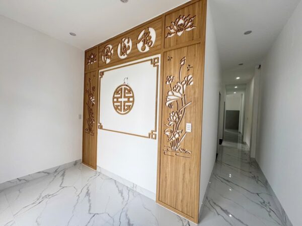 Nhà 3 tầng kiệt ô tô Tôn Đản 90mv, 4980