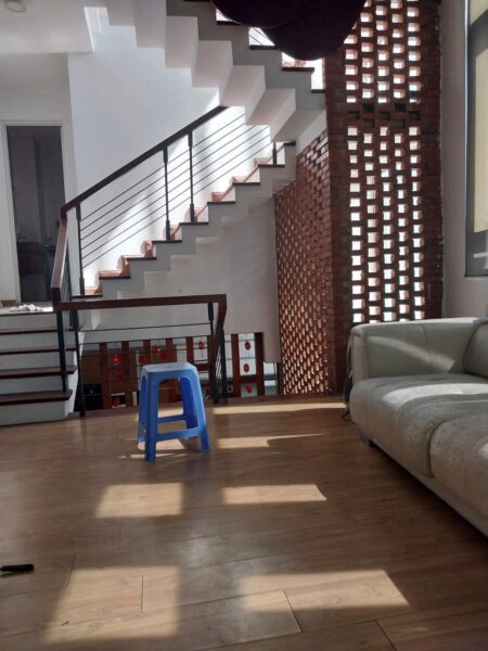 Chính chủ bán nhà 4 tầng 2 mặt kiệt ô tô Hoàng Diệu 5750