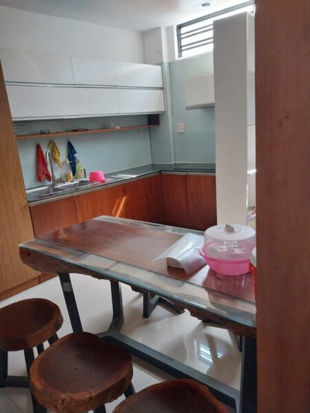 Chính chủ bán nhà 4 tầng 2 mặt kiệt ô tô Hoàng Diệu 5750