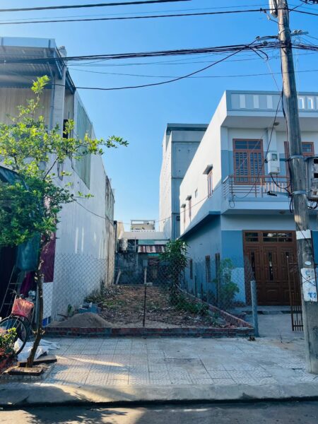 Đất mặt tiền Võ Quảng, 100mv, 5050