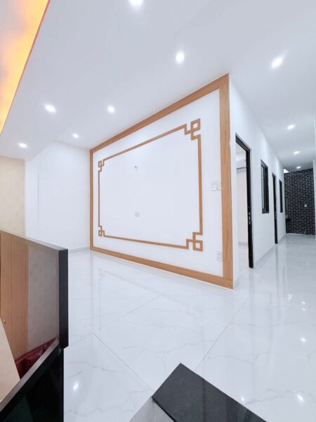 Nhà mê lửng kiệt cách mạng tháng 8 , 78mv, 3850