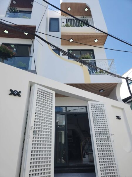 Nhà 3 tầng kiệt ô tô Tô Hiệu 63mv, 5390