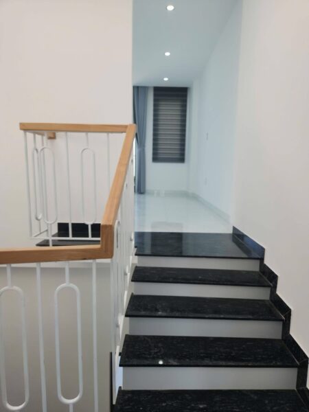 Nhà 3 tầng kiệt ô tô Tô Hiệu 63mv, 5390