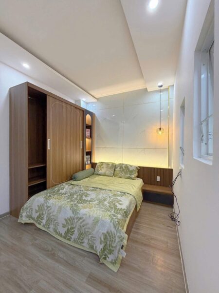 Nhà 3 tầng kiệt Núi Thành 50mv, 5180