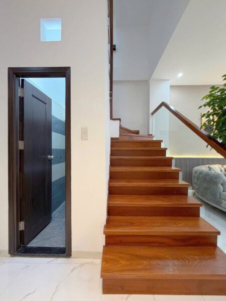 Nhà 3 tầng kiệt Núi Thành 50mv, 5180