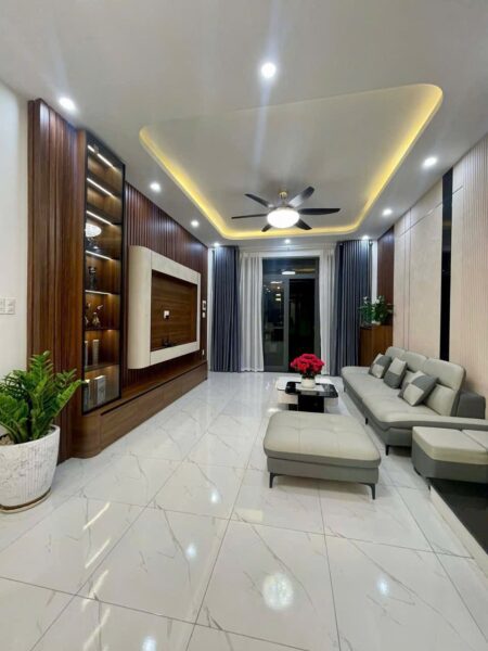 Nhà 3 tầng kiệt ô tô Điện Biên Phủ 5980